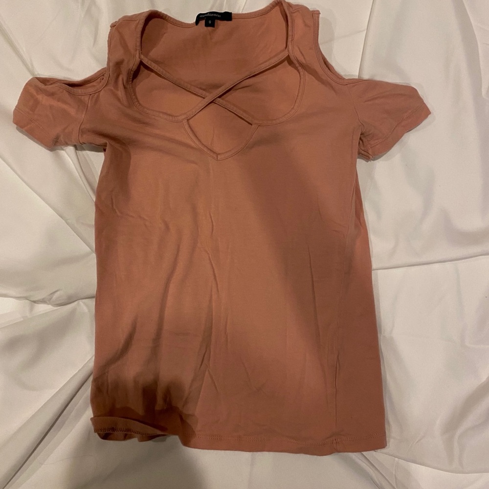 Ambiance Tee
